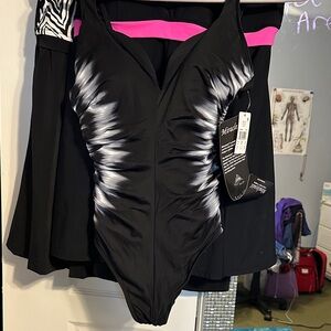 Miraclesuit Black and Pink One-Piece Swimsuit Size 10